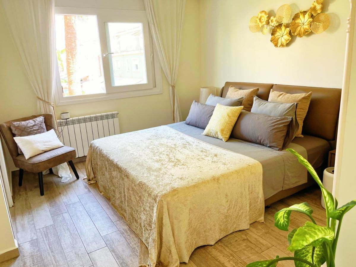 Cheerful Townhouse Center Sitges 5 Bedrooms Pool And Terrace المظهر الخارجي الصورة